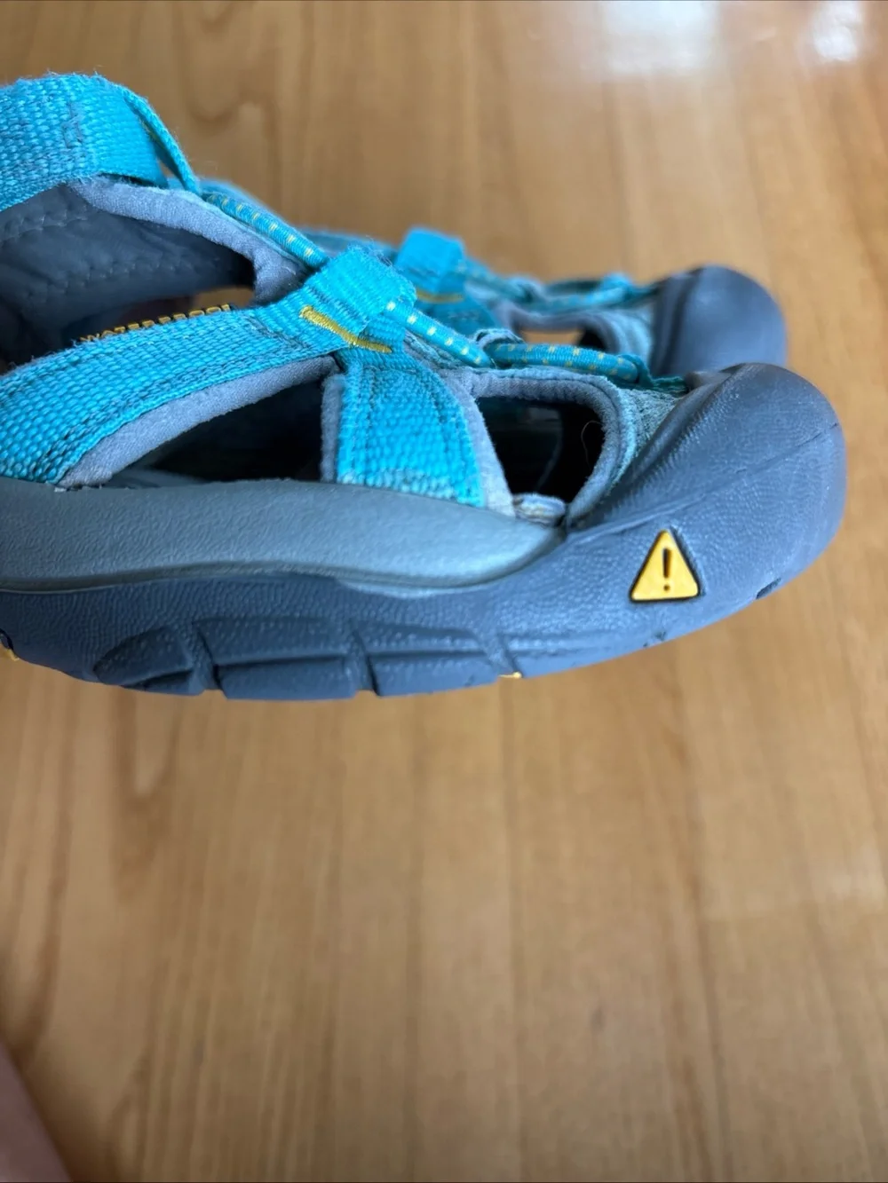 Keen Venice H2 Kids Sandals Aqua Green Gray Yellow Boys Girls Hiking Youth Sz 1
